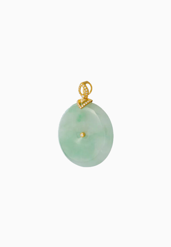 TOMEI Jadeite Pendant, Yellow Gold 750