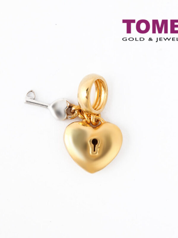 TOMEI Love Lock & Heart Key Charm, Yellow Gold 916