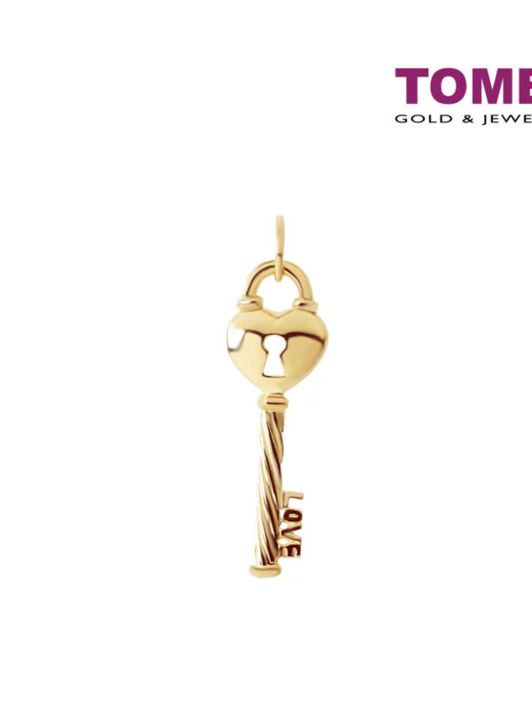 TOMEI Key with Loving Sensuality Pendant, Yellow Gold 916