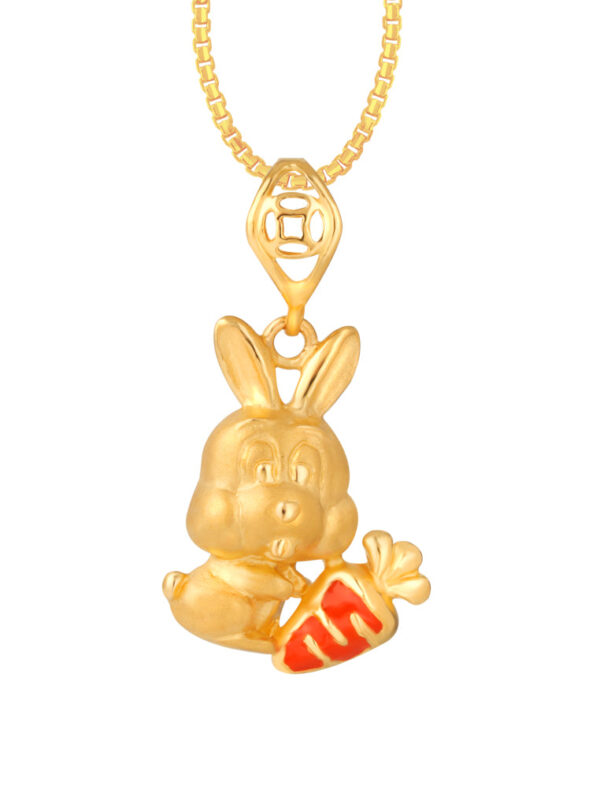 TOMEI Bunny With Carrot Pendant, Yellow Gold 916