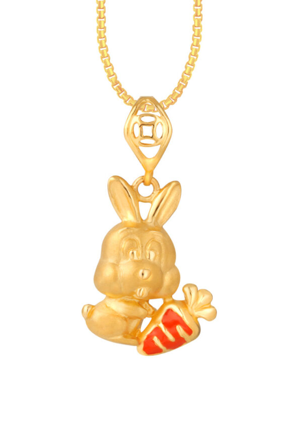 TOMEI Bunny With Carrot Pendant, Yellow Gold 916