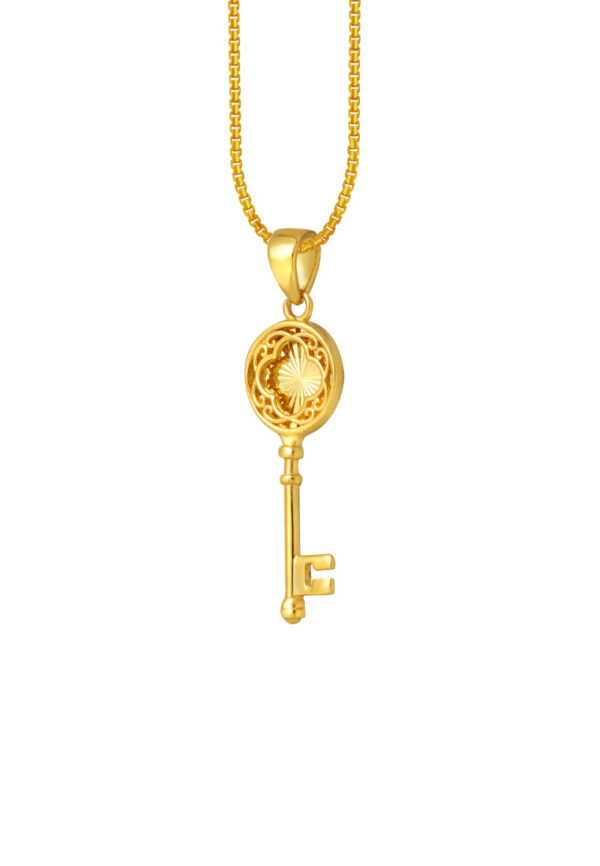 TOMEI Lusso Italia Key Pendant, Yellow Gold 916