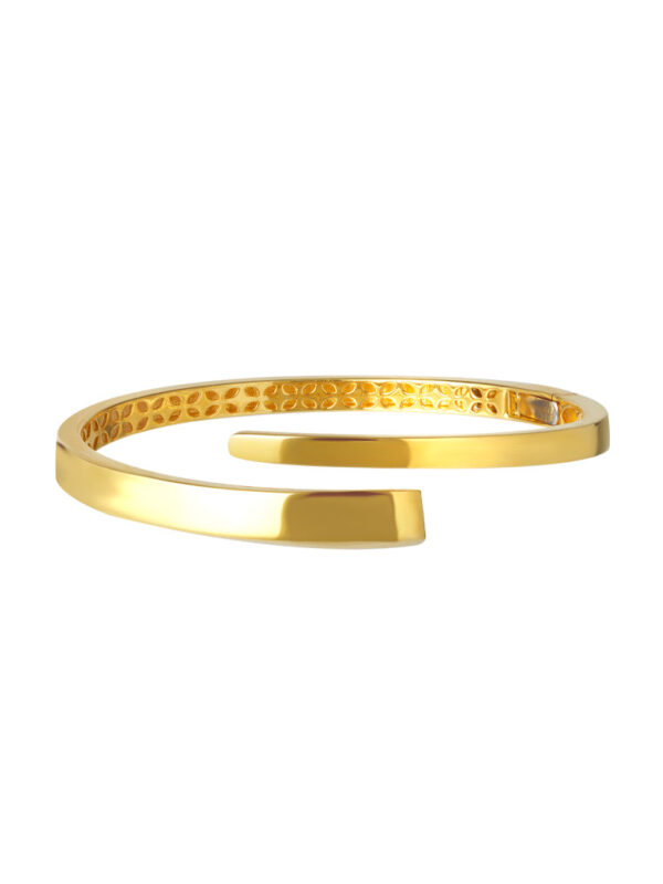 TOMEI Anastasia Extended C-Shape Bangle, Yellow Gold 916