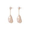 TOMEI Baroque Pearl Earrings, Yellow Gold 750