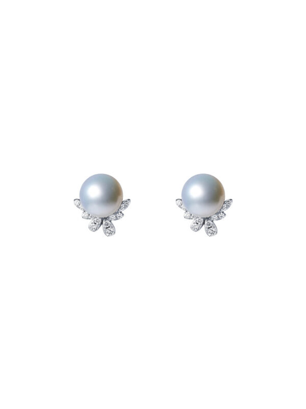 TOMEI Pearl With Diamond Earrings, White Gold 750