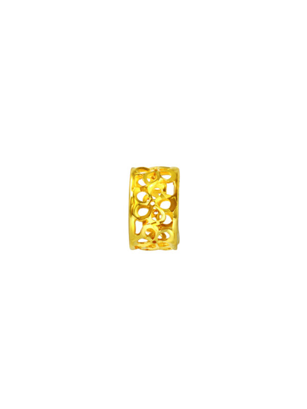 TOMEI Flower-Pattern Charm, Yellow Gold 916