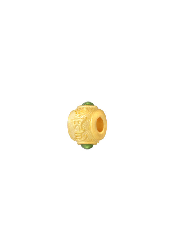 TOMEI Nephrite LuLu Tong Charm, Yellow Gold 999