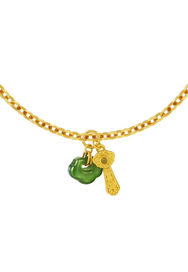TOMEI Nephrite Ruyi Charm, Yellow Gold 999