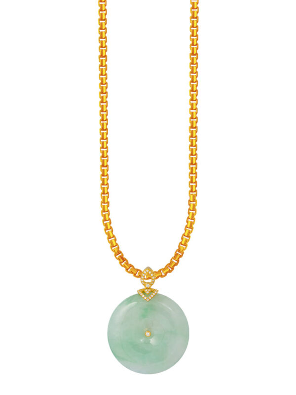 TOMEI Jadeite Pendant, Yellow Gold 750