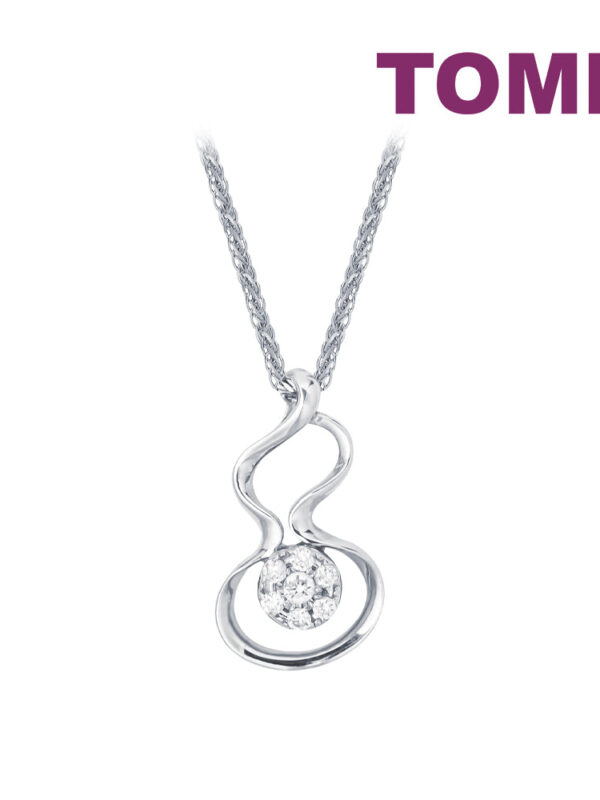 TOMEI Lucky Gourd Diamond Pendant Set, White Gold 375