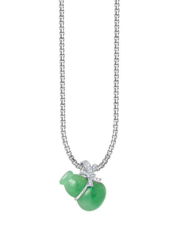TOMEI Fortunate Gourd Jade Pendant, White Gold 750