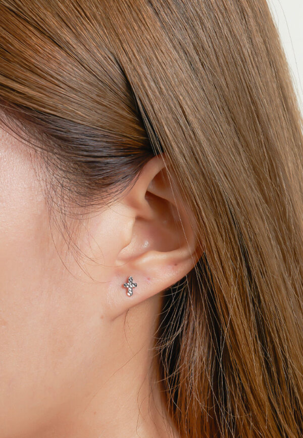 TOMEI Mini Cross Earrings, White Gold 585