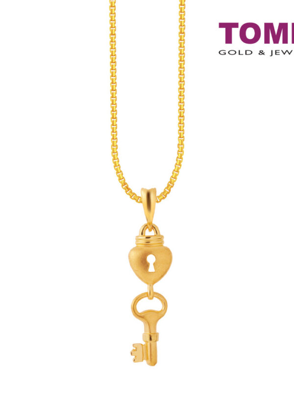 TOMEI Key to Your Heart Pendant, Yellow Gold 916