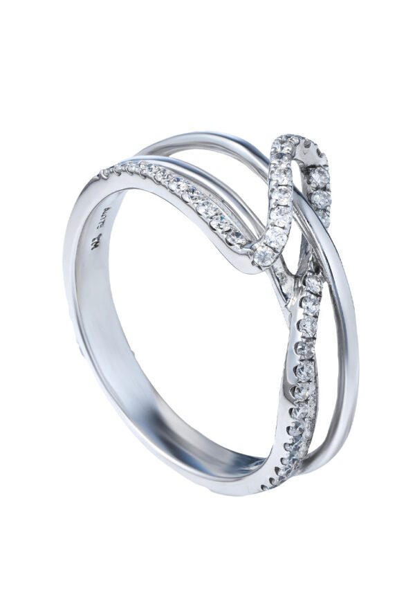TOMEI Diamond Ring, White Gold 375