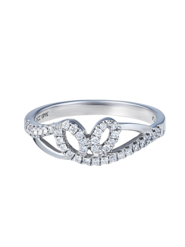 TOMEI Love with Radiating Sparkles Diamond Ring, White Gold 375