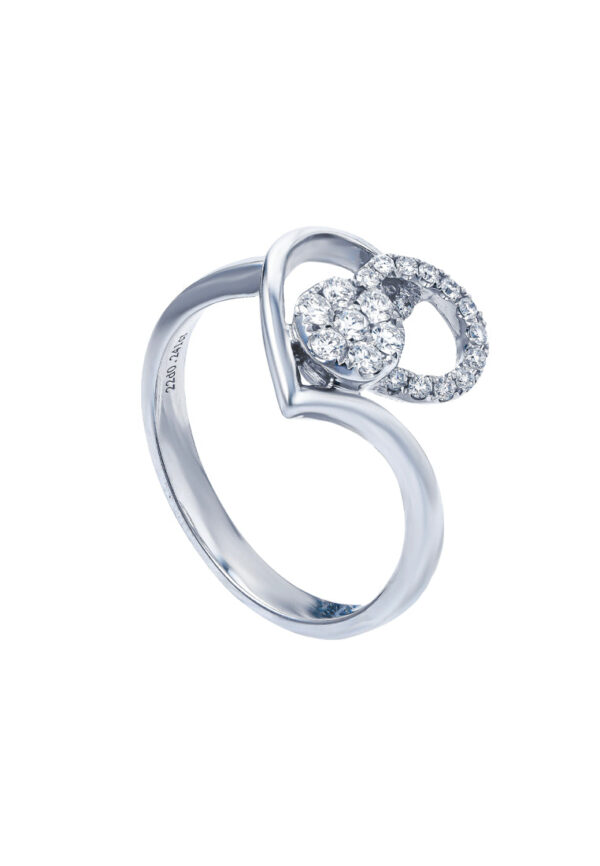 TOMEI Diamond Ring, White Gold 375