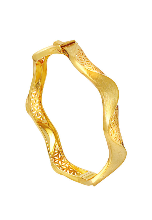 TOMEI Sri Puteri Collection Wavy Bangle, Yellow Gold 916