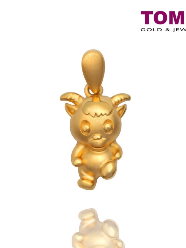 TOMEI Sweet Blessings Goat Pendant, Yellow Gold 916