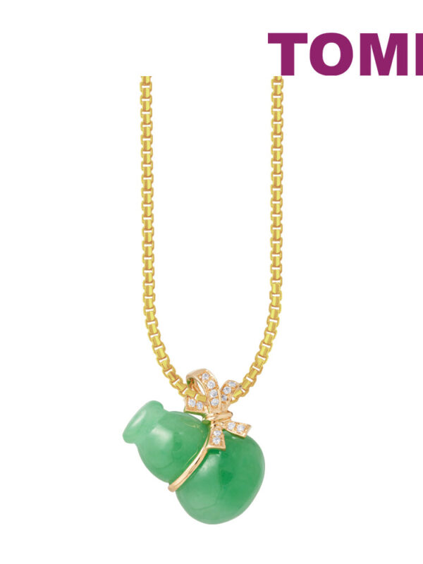 TOMEI Wealthy Gourd Jade Pendant, Yellow Gold 750
