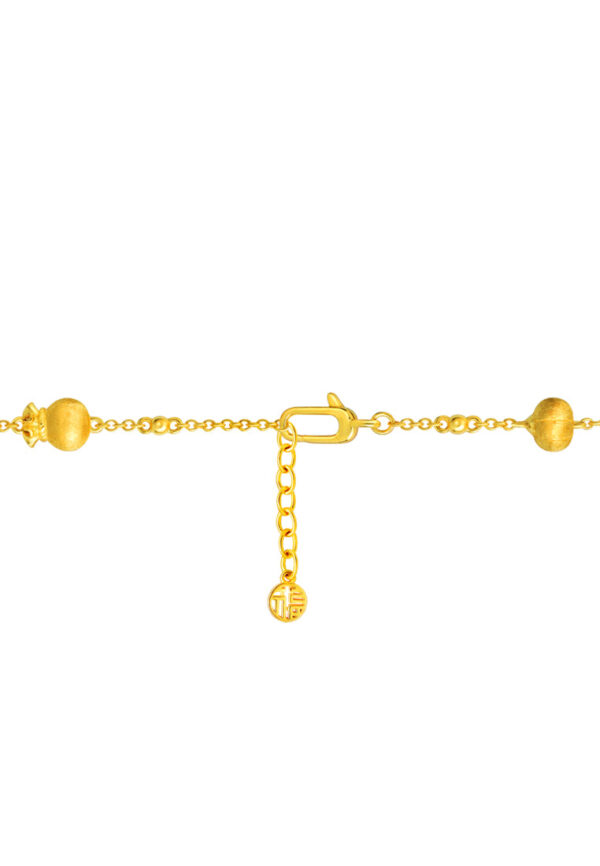 TOMEI Five-Treasures Fortunate Flower Bracelet, Yellow Gold 916