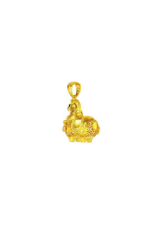 TOMEI The Bountiful Tang Dynasty Horse Pendant, Yellow Gold 916