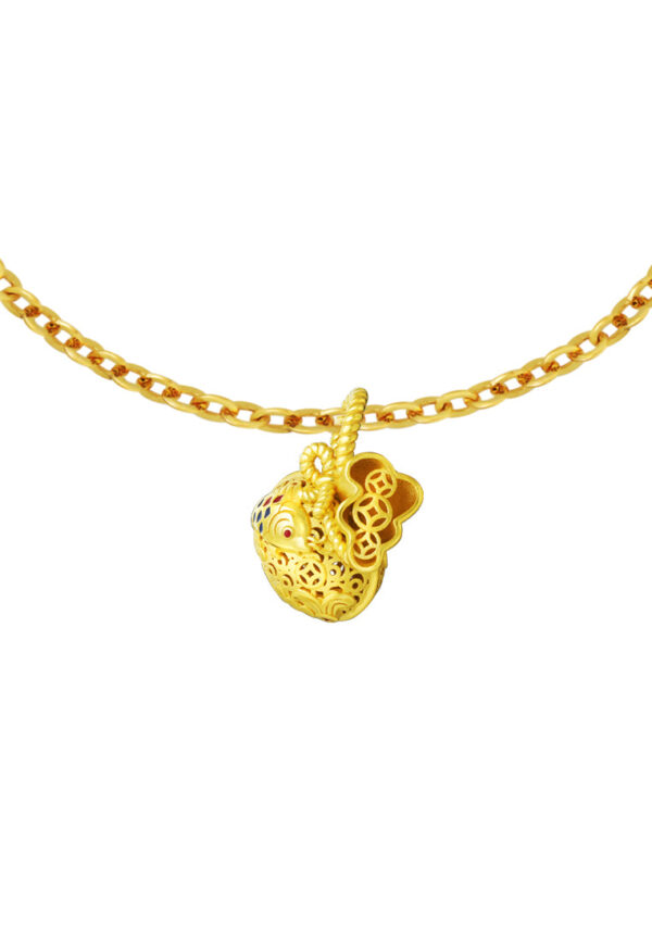 TOMEI Auspicious Pouch Pendant, Yellow Gold 916