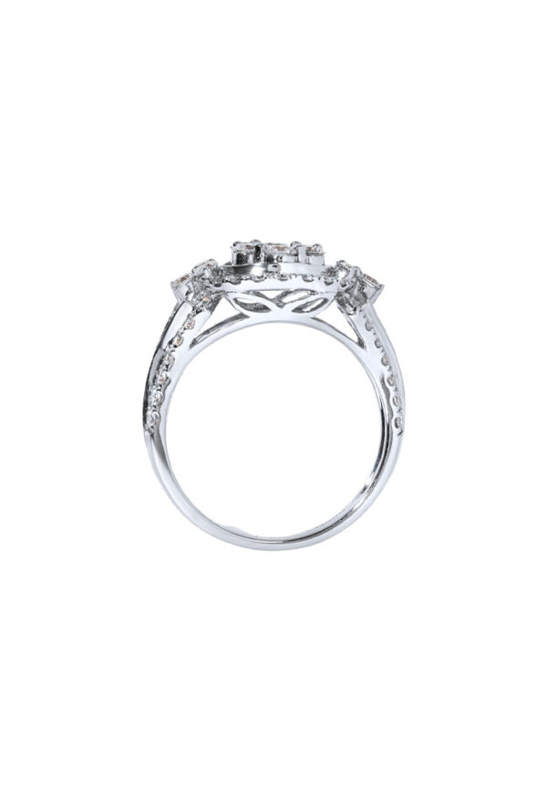 TOMEI Seri Embers Diamond Ring, White Gold 750