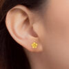 TOMEI Smiley Flower Earrings, Yellow Gold 916