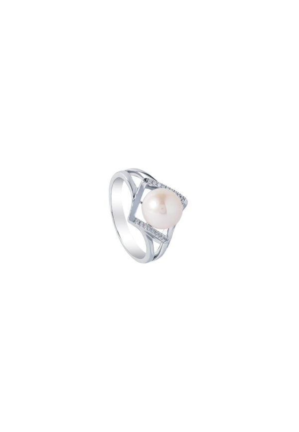 Tomei_0011_R2543_1.psd TOMEI Pearl Ring, White Gold 585