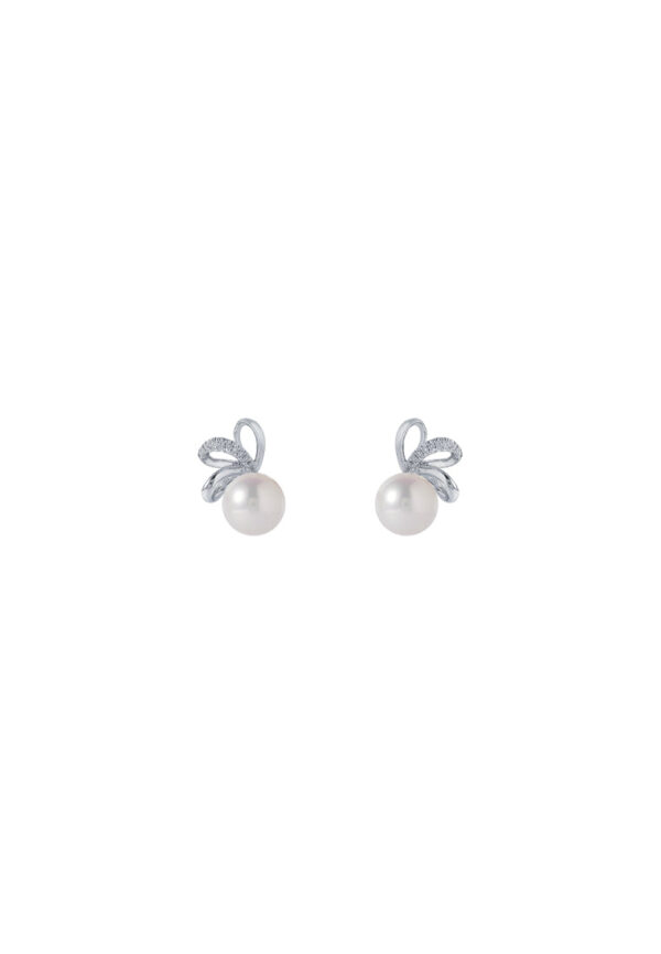 Tomei_0035_E1137_1.psd TOMEI Pearl Earrings, White Gold 585